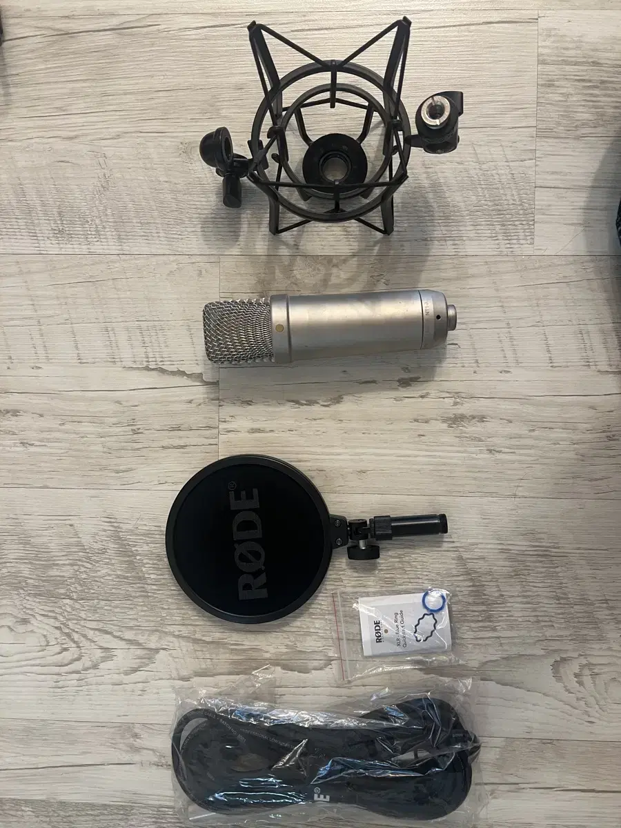 Rode Microphone NT1-A