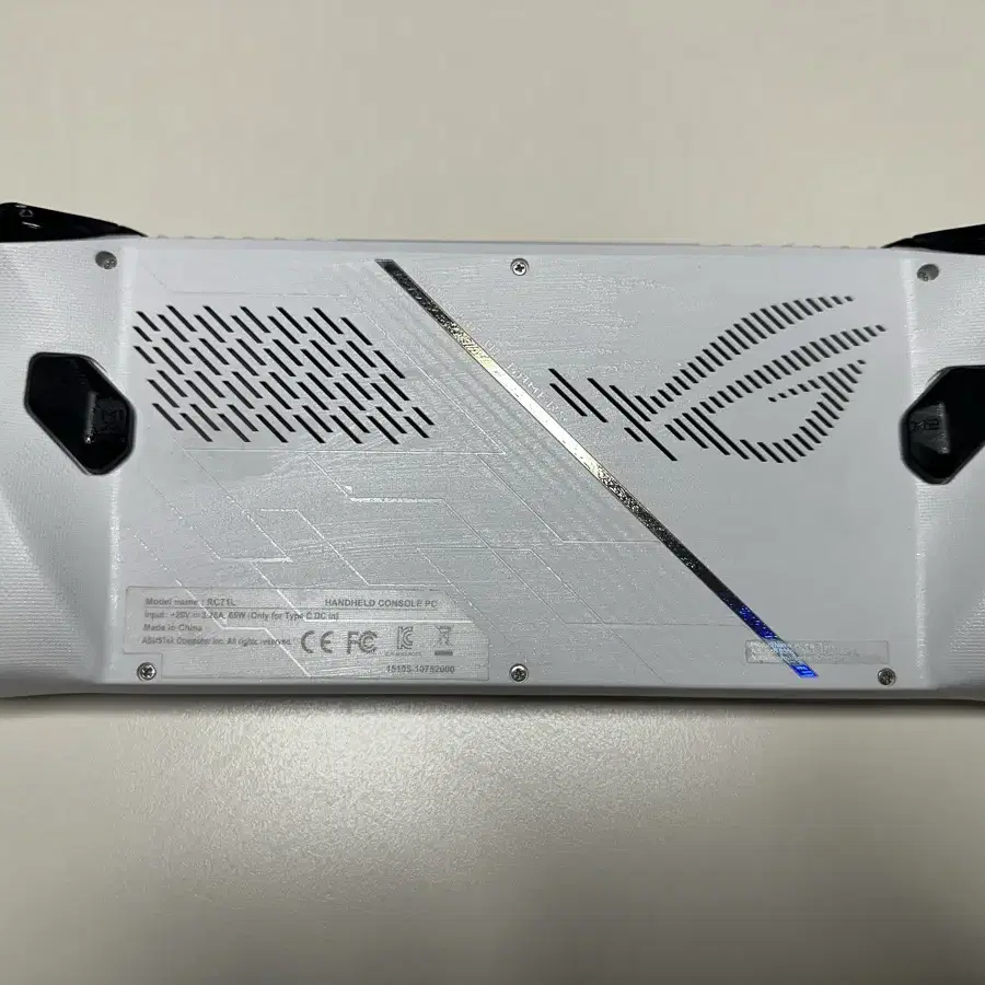 rog ally 로갈리 1tb 팝니다