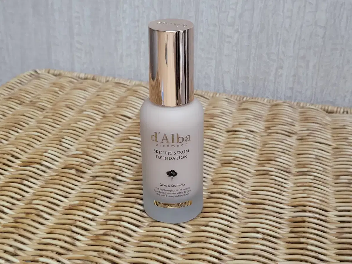 Dalba Skin Fit Serum Foundation No. 21 30ml Moisturizing Foundation Dalba Foundation