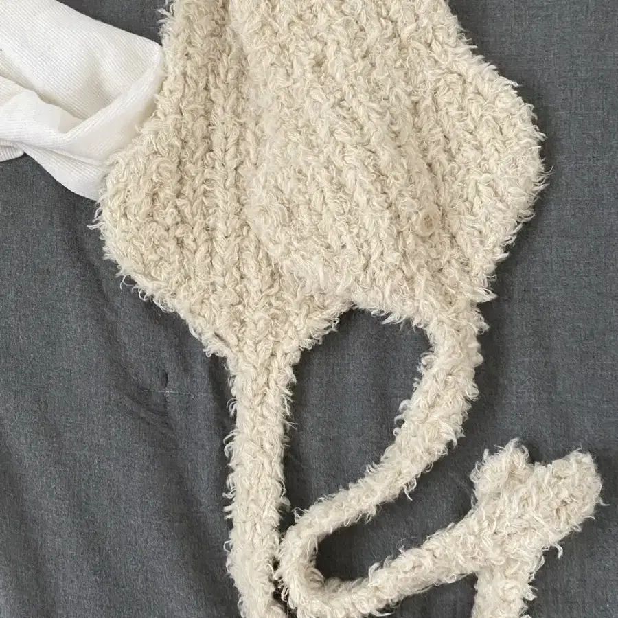 펀프롬펀-TEXTURED KNIT EARMUFFS, CREAM (귀도리)