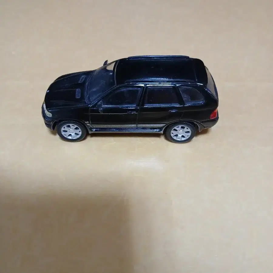 BMW X5 다이캐스트