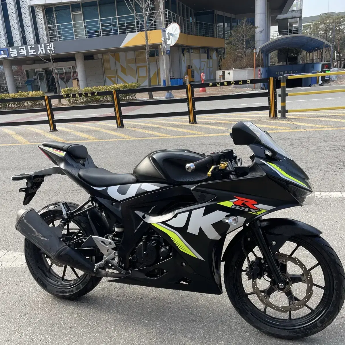 스즈키 gsxr125