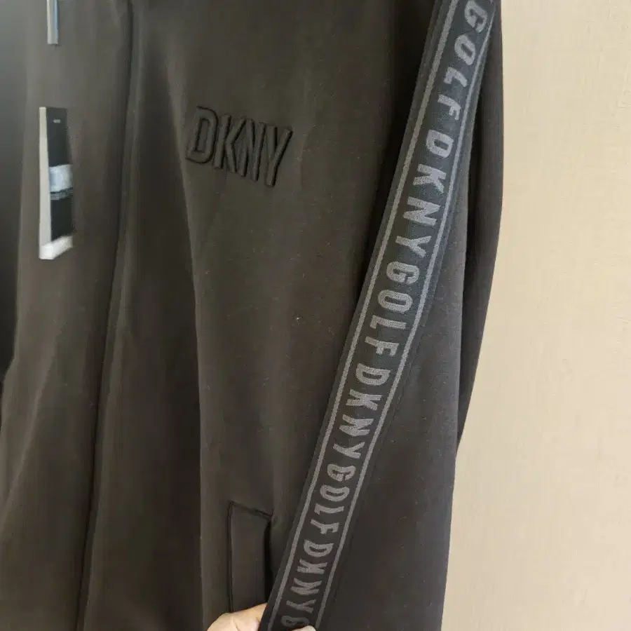 [새상품]남자dkny 골프 셋업 세트XXL  큰105또는 110 사이즈