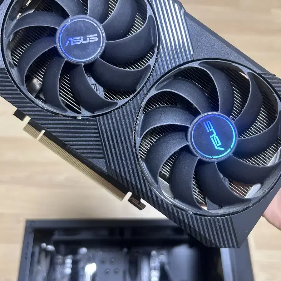 ASUS 지포스 RTX 3060 팝니다