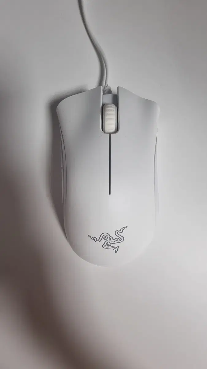 레이저 데스에더(Deathadder Essential)