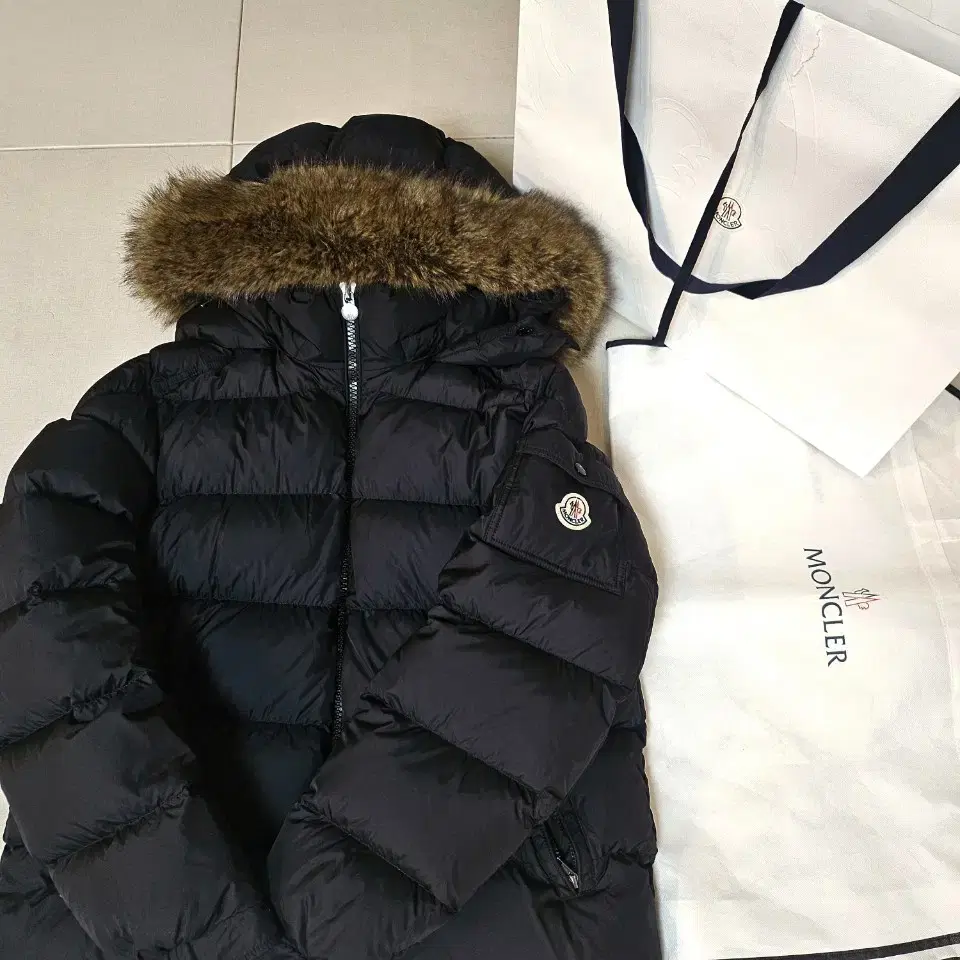 Moncler 몽클레어 22fw 마야프 블랙 5사이즈