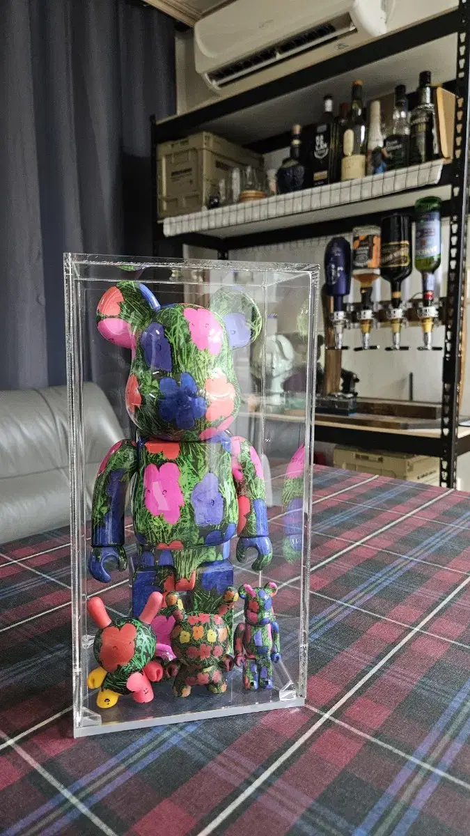 Bearbrick Andy Warhol Flower 400% 100%