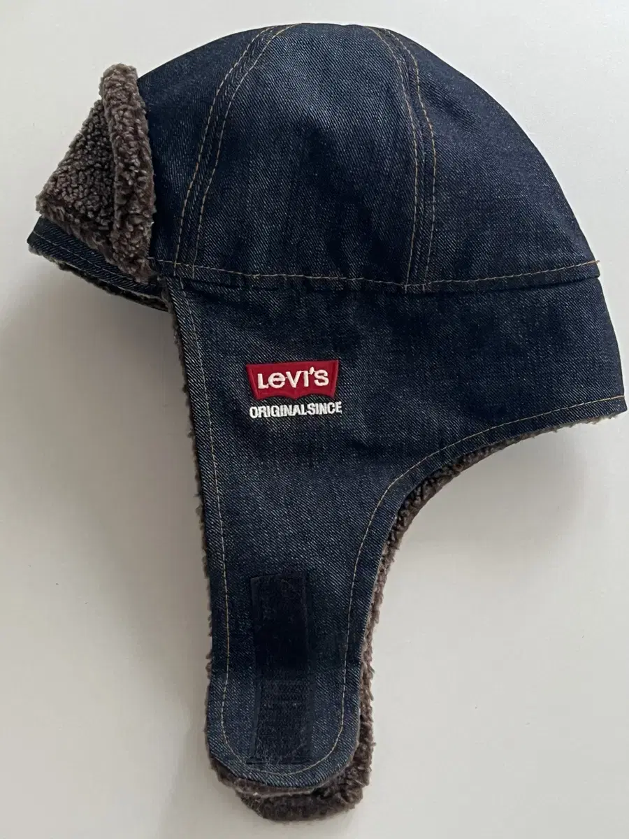 F) Levi's denim wool Trupper hat