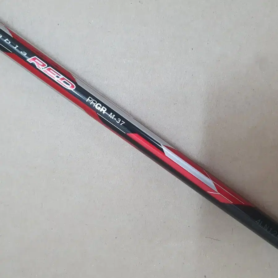 PRGR nabla RED 10.5도 M-37 R 드라이버