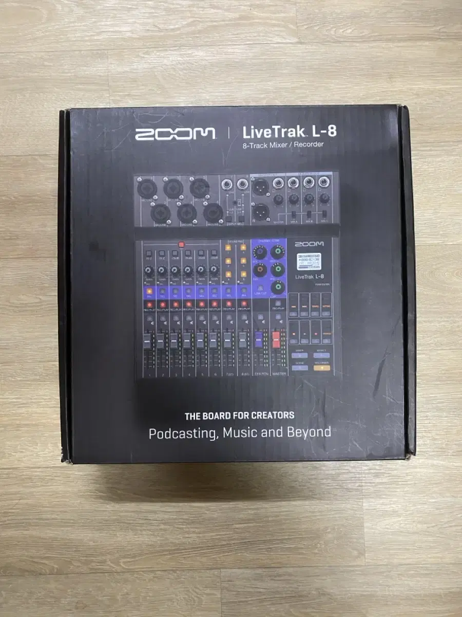 Zoom Livetrark L-8