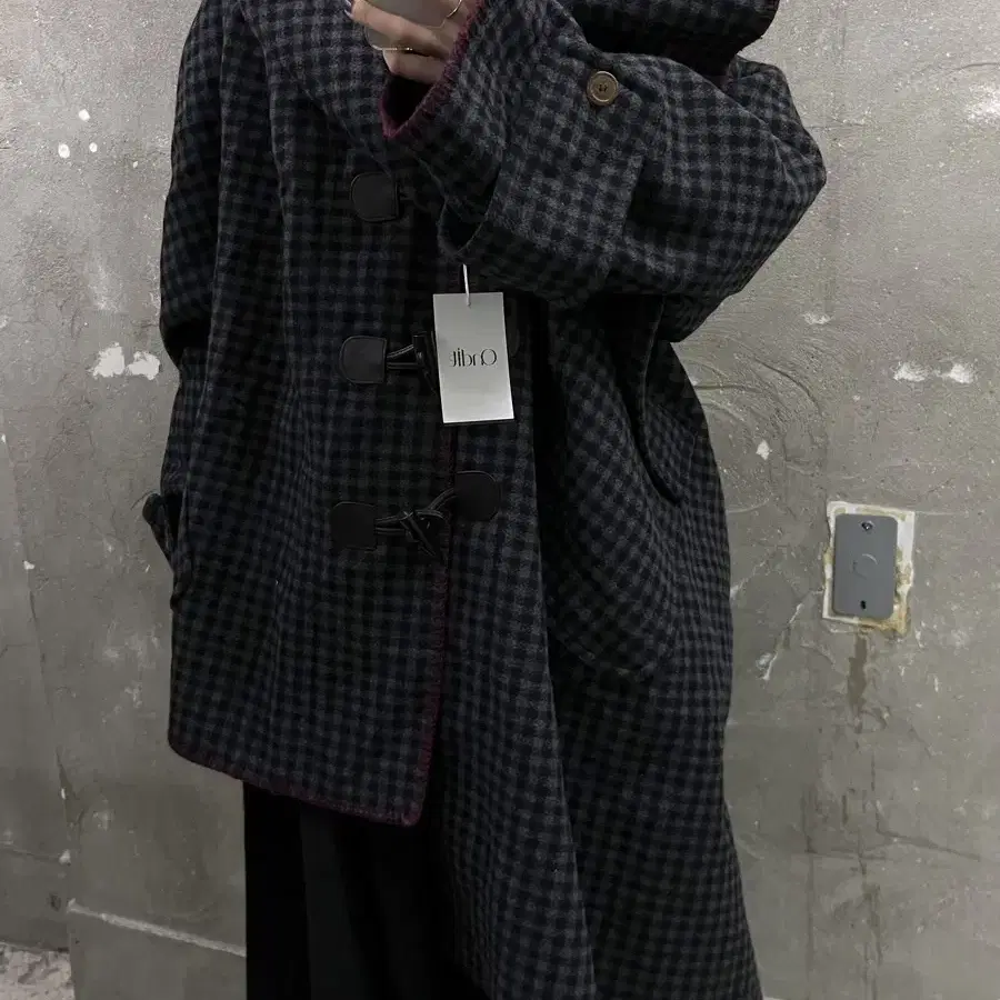 VivienneWestwood 체크패턴 ORB로고 언발란스 더플 후드코트