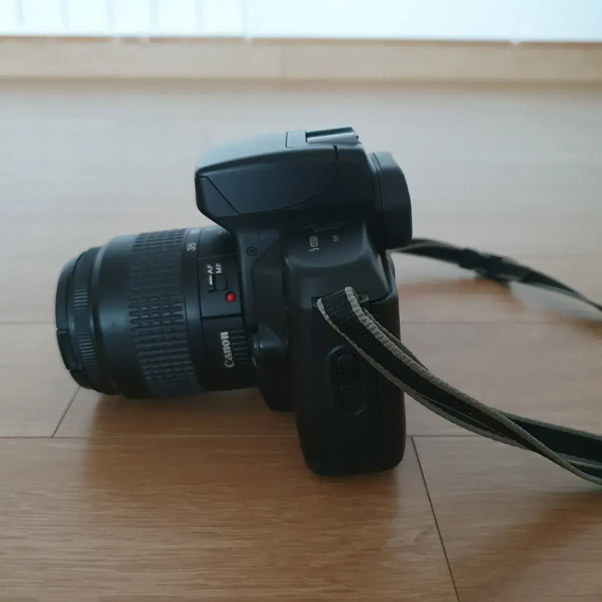 캐논 EOS 700QD 필름카메라 (렌즈 포함)