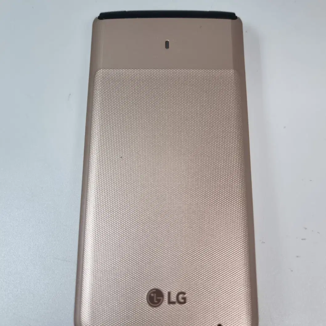 LG 폴더 Y110 판매합니다. 효도폰 수능폰 고삼폰