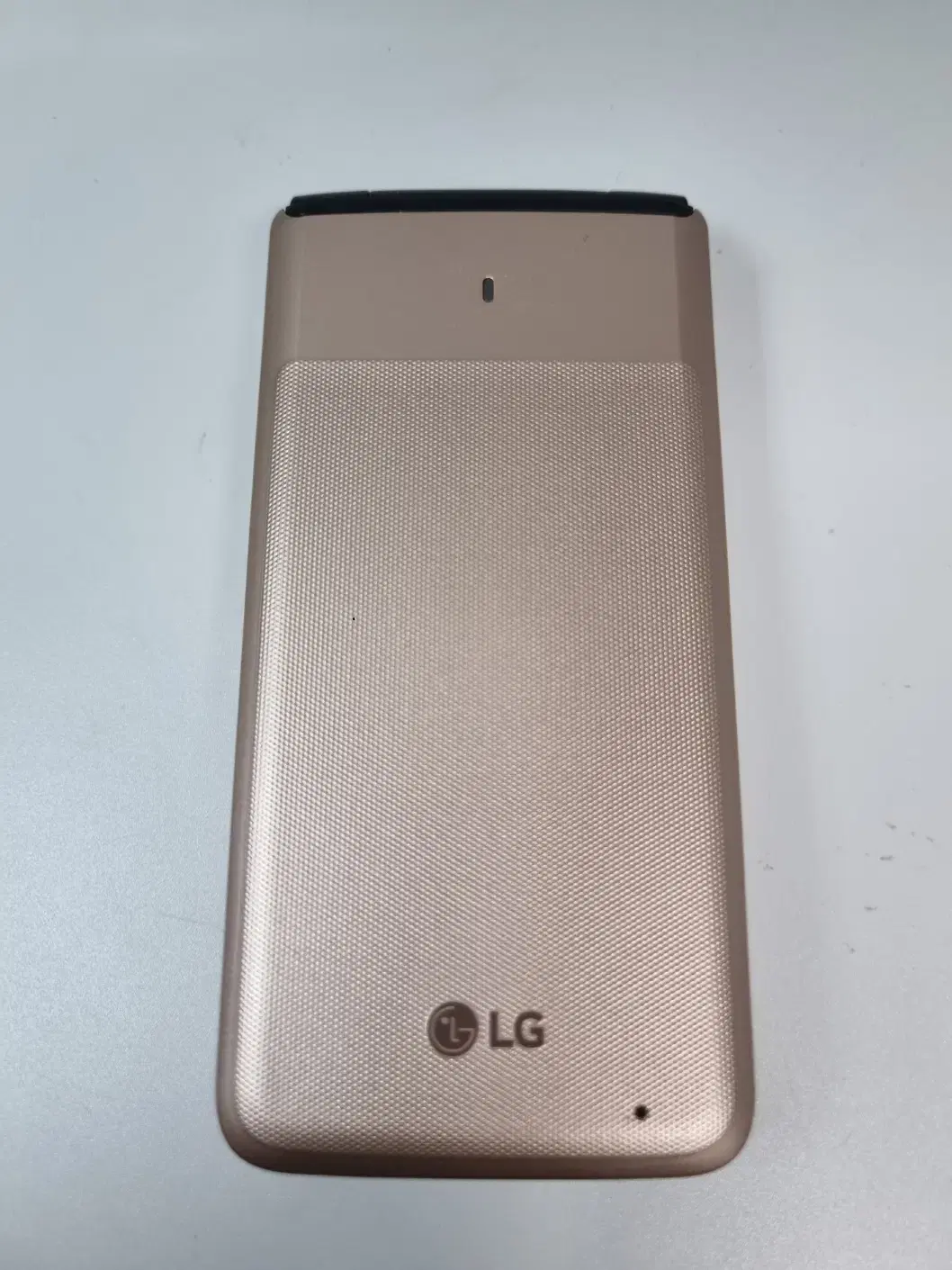 LG 폴더 Y110 판매합니다. 효도폰 수능폰 고삼폰