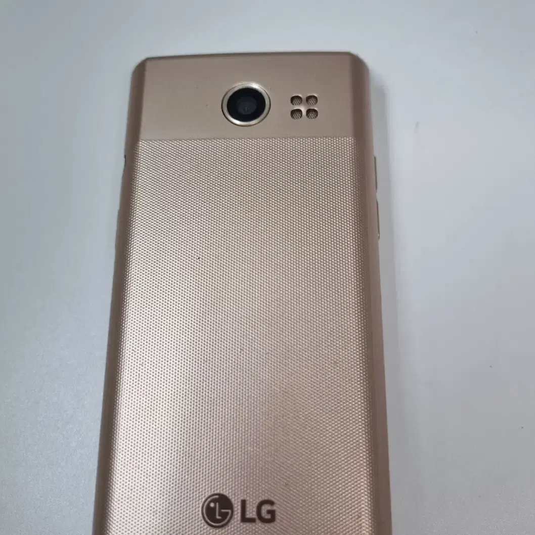 LG 폴더 Y110 판매합니다. 효도폰 수능폰 고삼폰