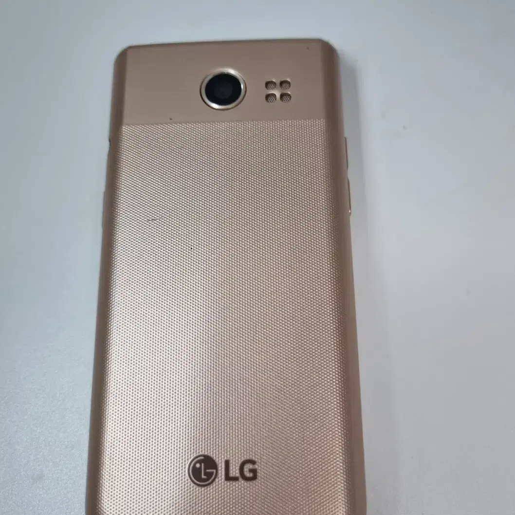 LG 폴더 Y110 판매합니다. 효도폰 수능폰 고삼폰