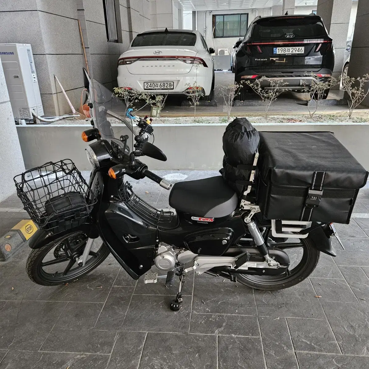 24년식 슈퍼커브 515km 팝니다