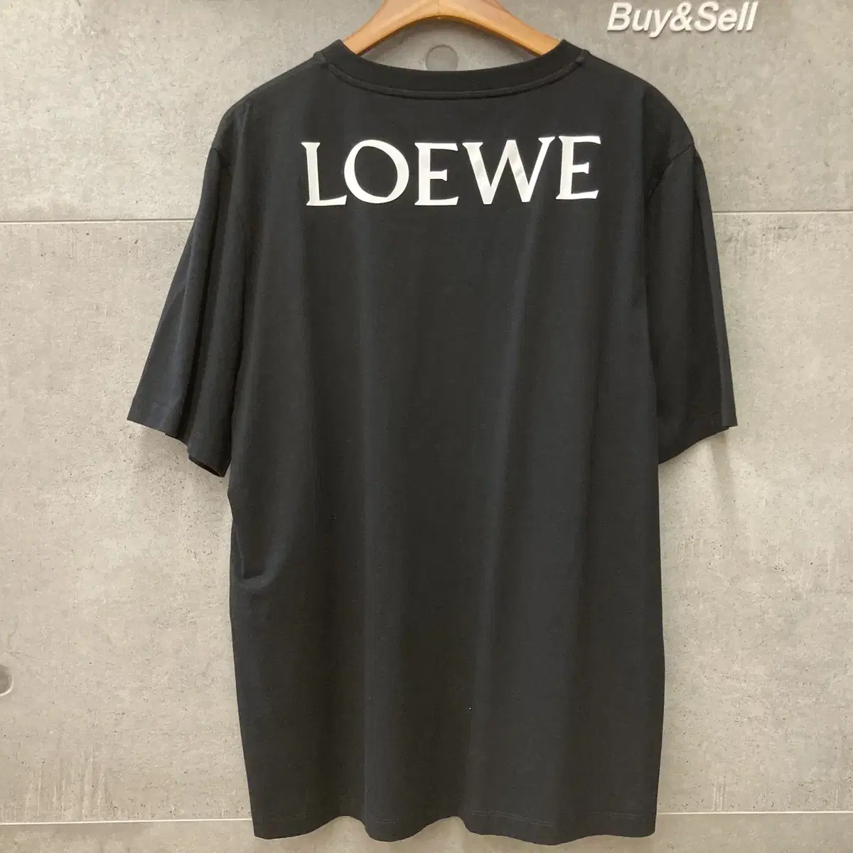 로에베 LOEWE 자수로고 반팔티셔츠 블랙 1719329-G112313