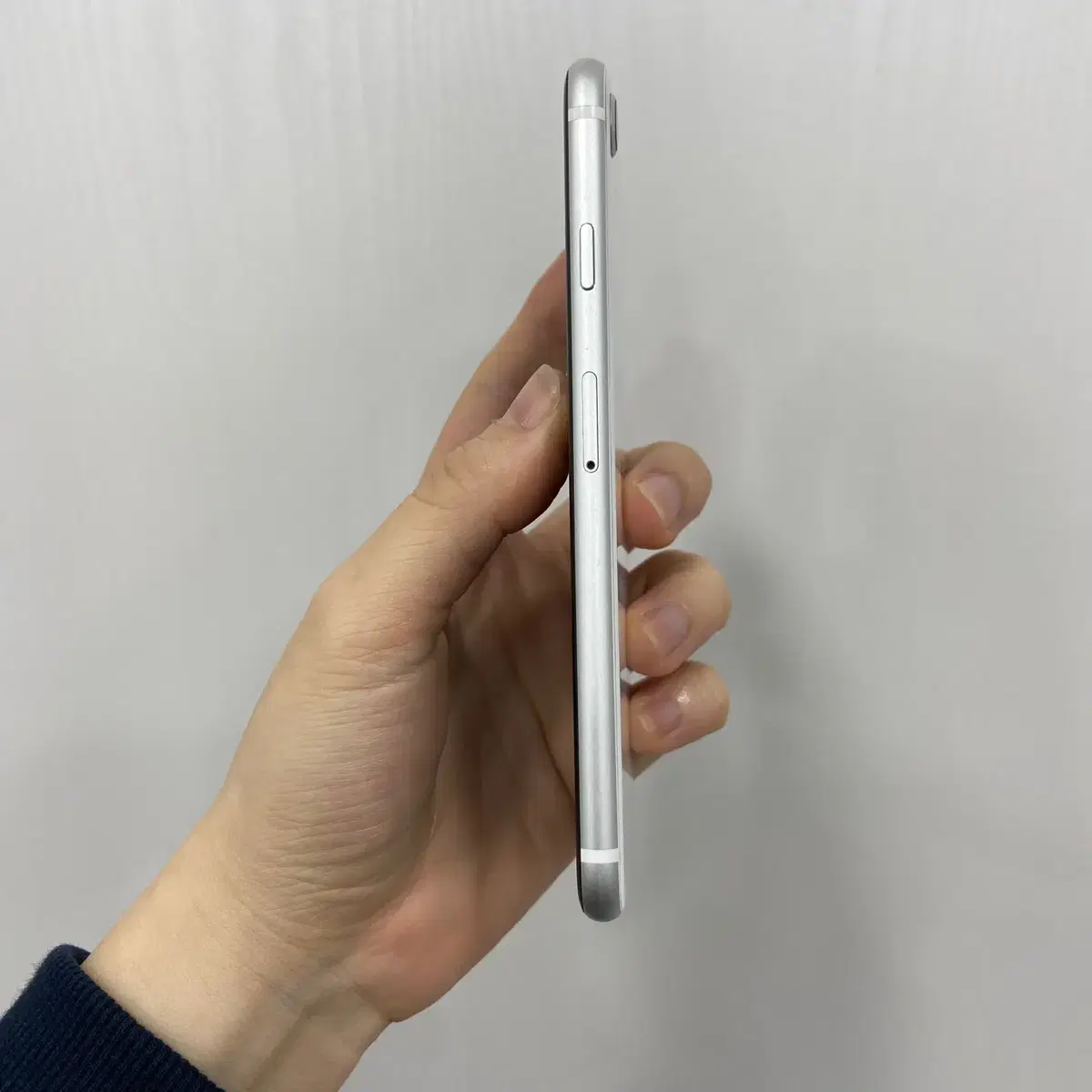 아이폰SE2 화이트 64GB 부산 중고폰 팝니다 59950