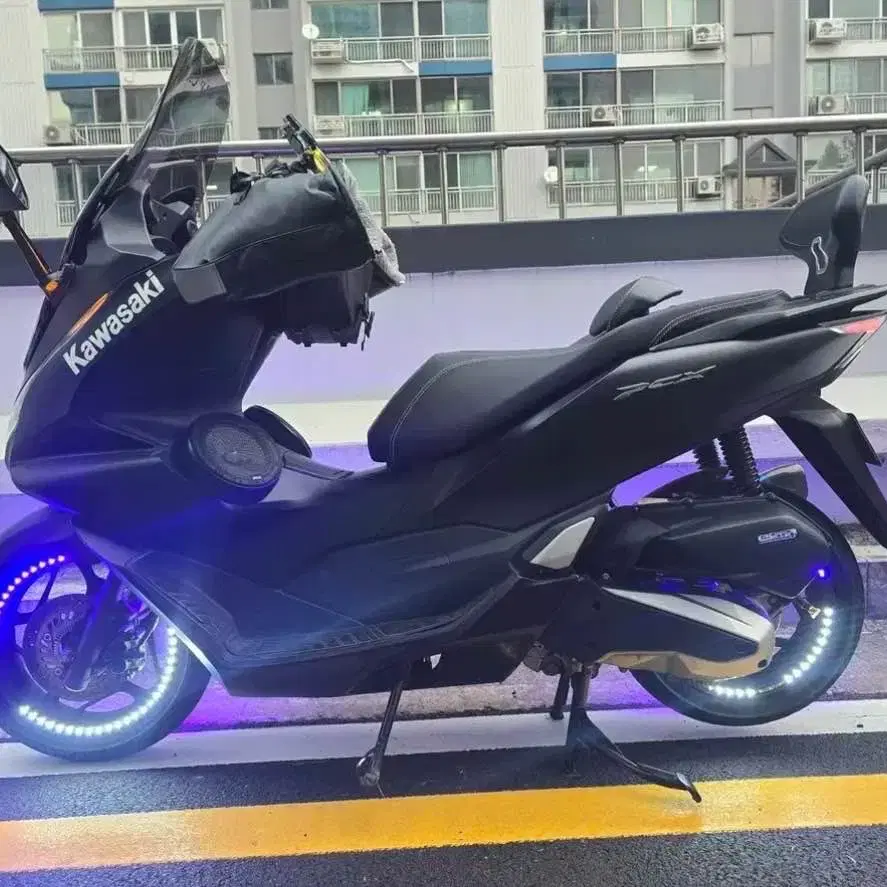 Pcx 24년식