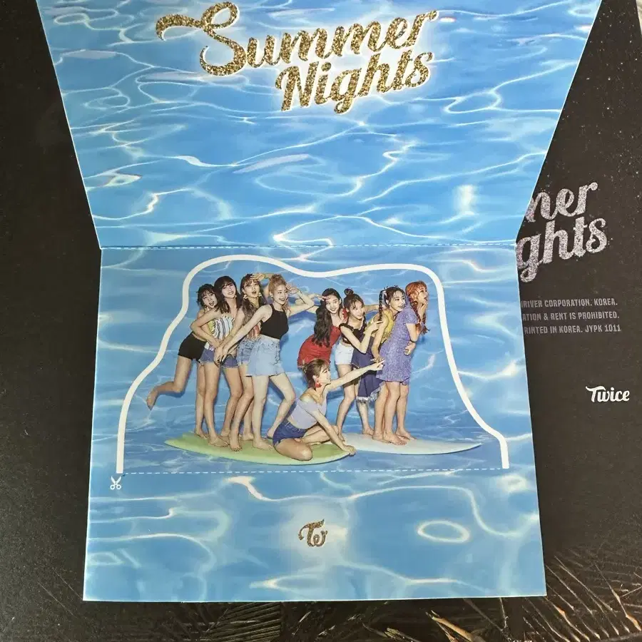 Summer nights 구성품 입니다