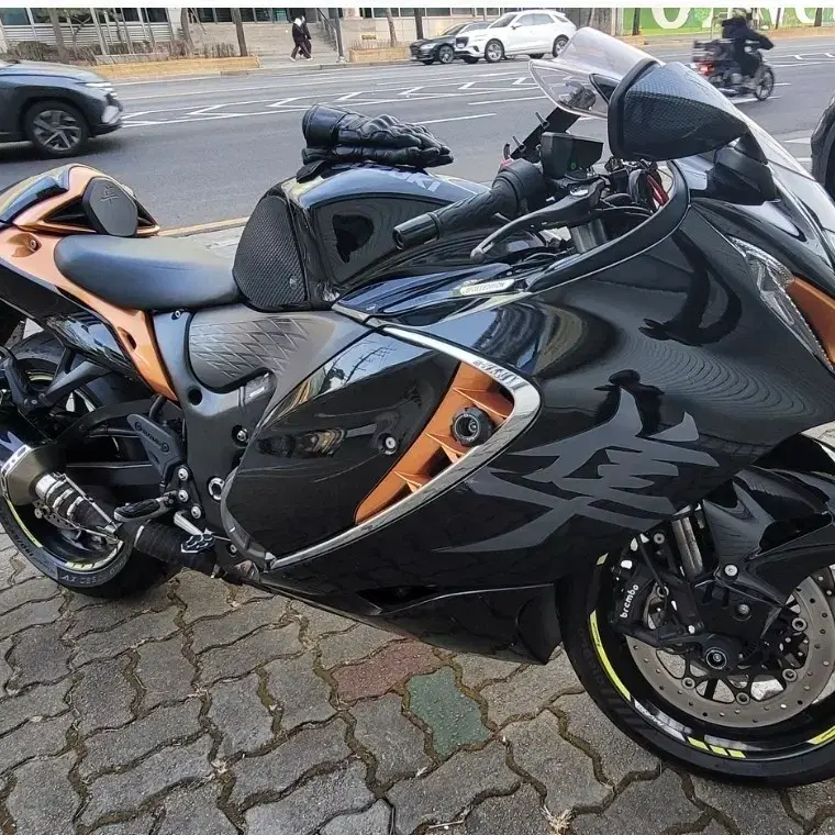 스즈키 gsx1300R