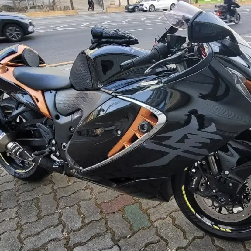 스즈키 gsx1300R