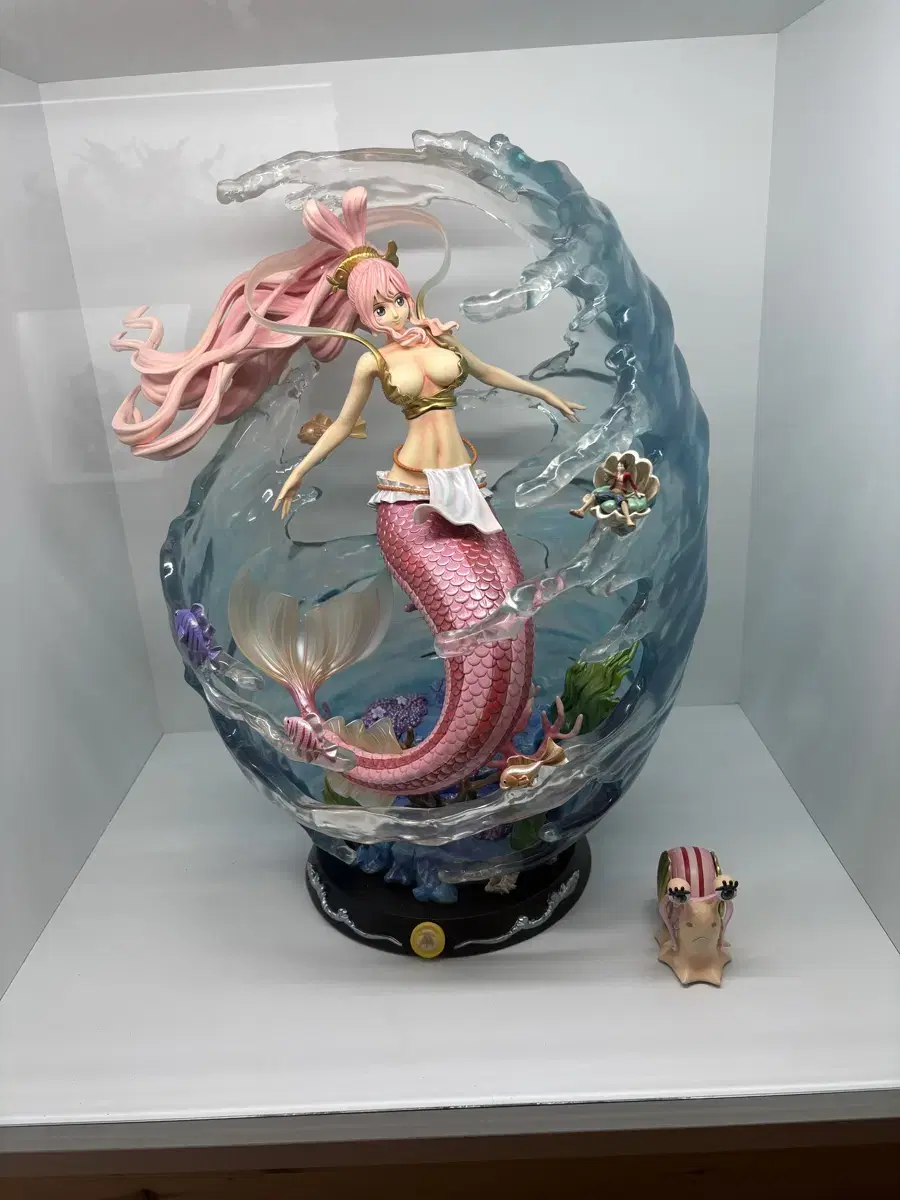 ONEPIECE Figure) MagicCube Shirahoshi Resin Sold