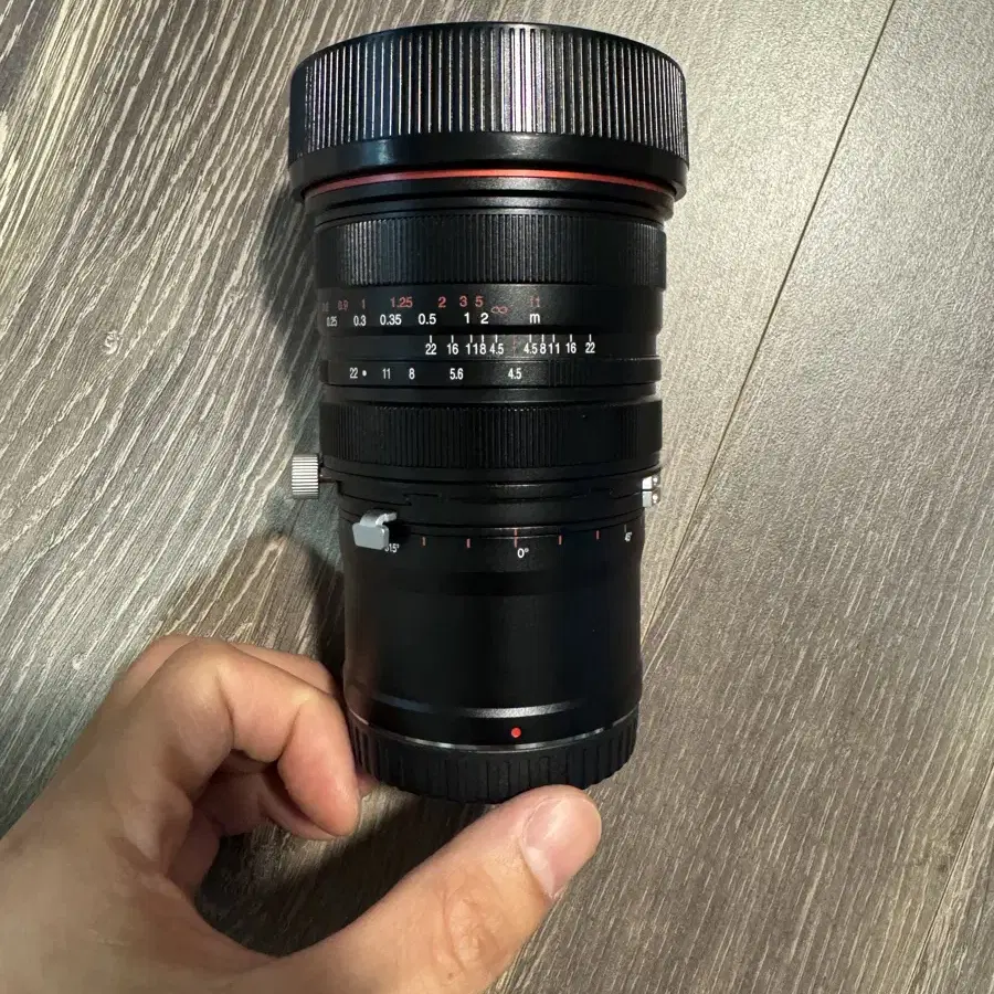 라오와 15mm f4.5 shift 니콘z마운트