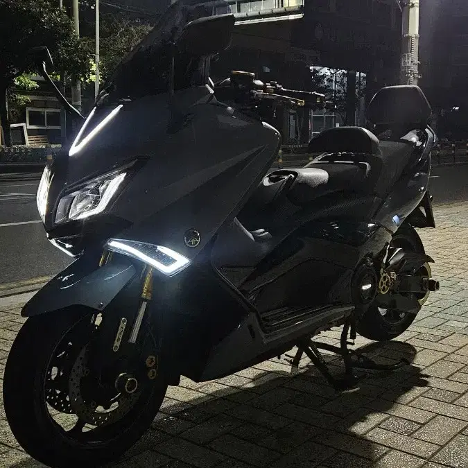 Tmax 530 아이언맥스 530