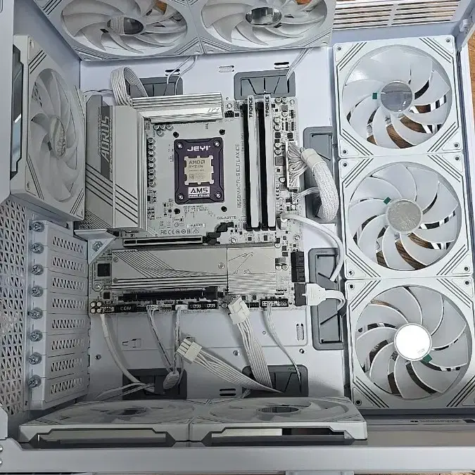 고성능본체 AMD 9600x, 3070TI