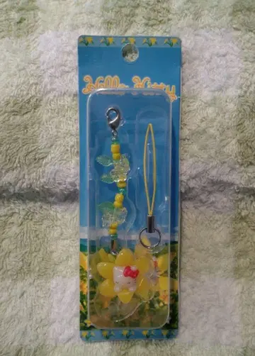 헬로키티 니코우키스게 버전 스트랩 레어 익명 배송