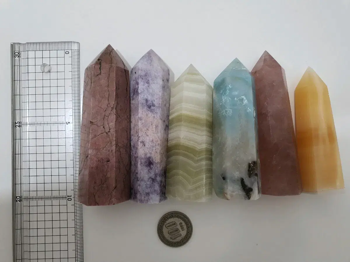 Gemstone Points krystal Raphidolite Strawberry Sujeong Jade Rhodonite and 6 others