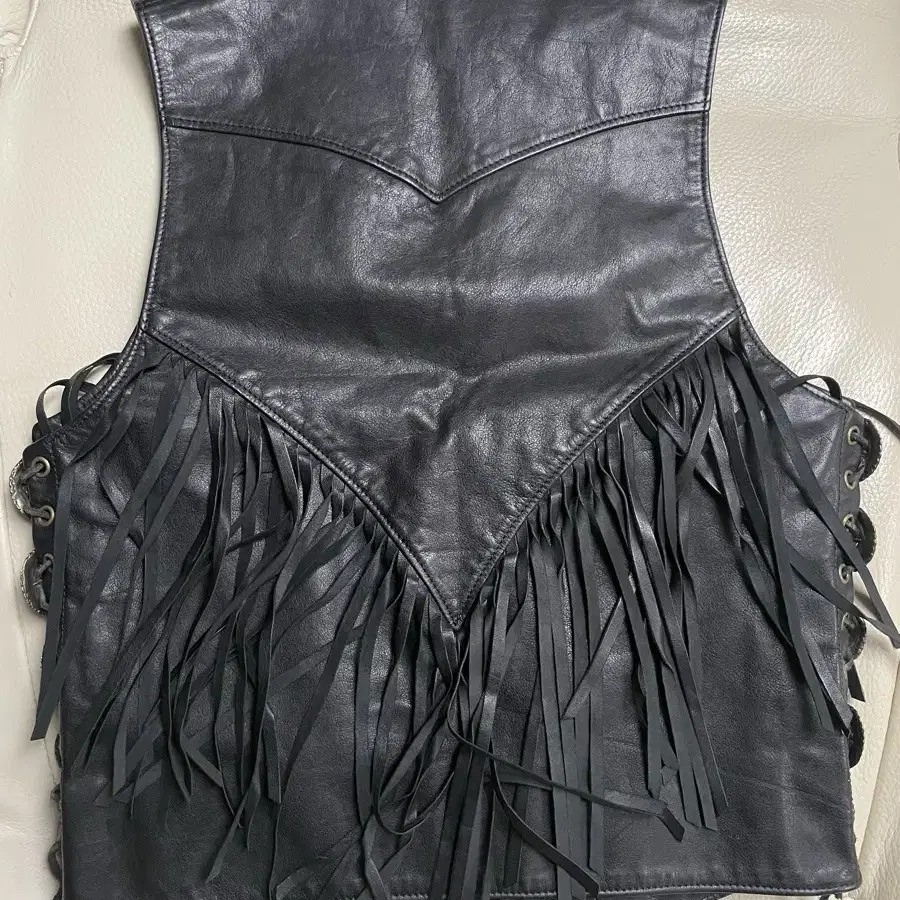 정품 Saint Laurent Fringe Leather Vest 생로랑