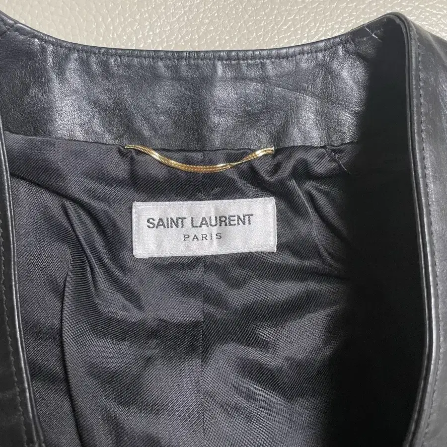 정품 Saint Laurent Fringe Leather Vest 생로랑