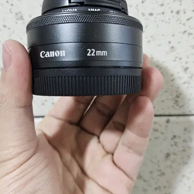 ef-m 22mm 렌즈판매합니다