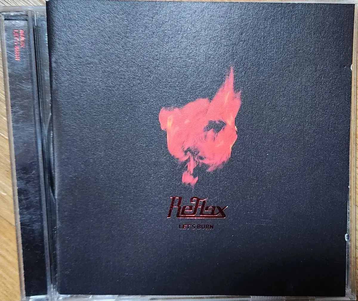 리플렉스(Reflex) 1집 - Lets Burn, CD