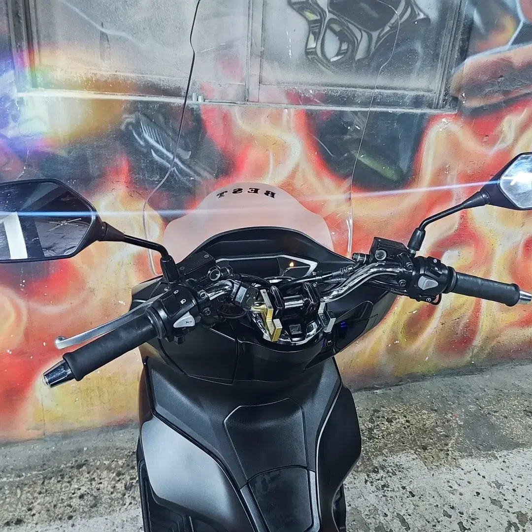 PCX125CC/21년/77625KM/중고오토바이/마실용/출퇴근/판매