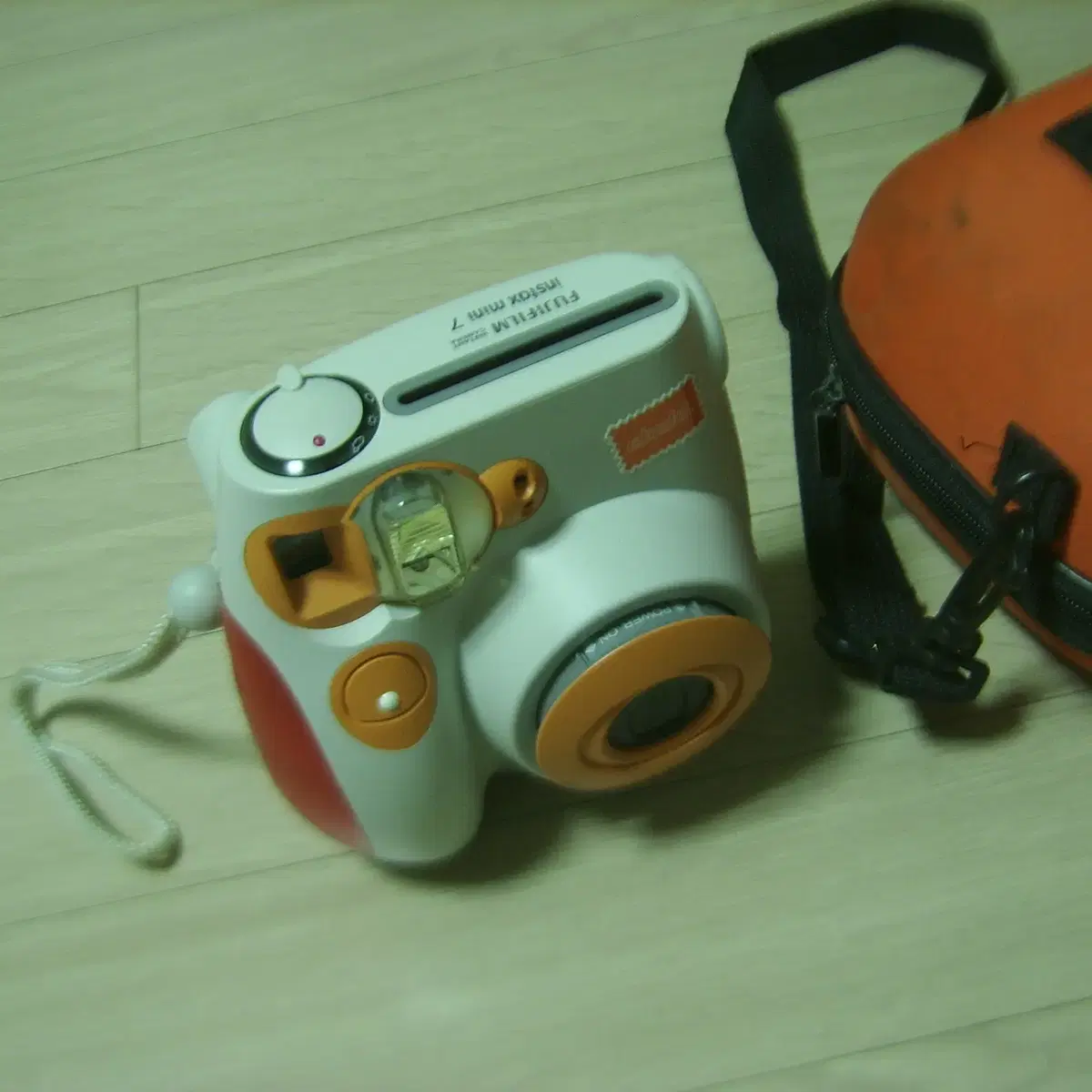 카메라 폴라로이드 FUJIFILM instax mini7