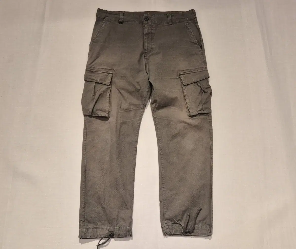 34>Nike SB Ripstop Cargo Pants