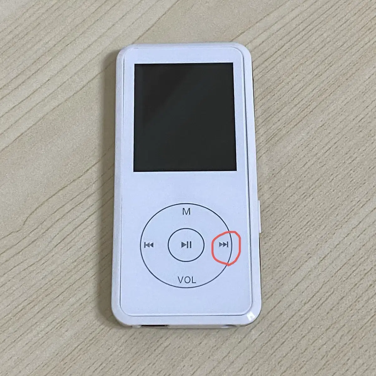 mp3 쉬크 u10 화이트 (4GB)