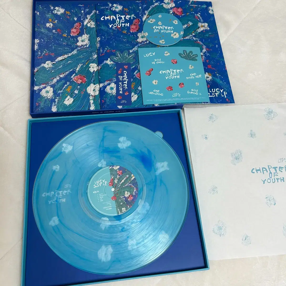 루시 LP Chapter Of Youth 개봉 lp +포카