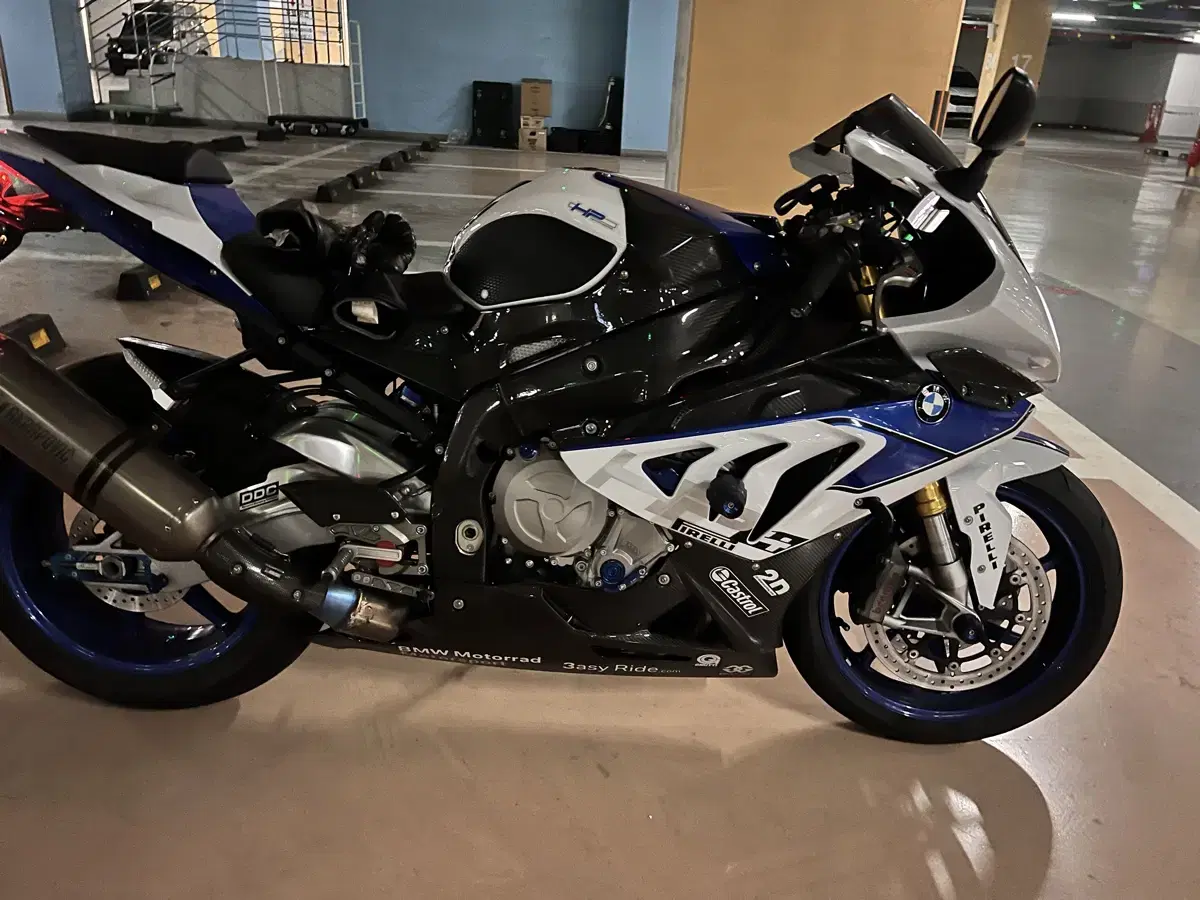 낮은 키로수 S1000RR HP4 컴피티션 판매합니다