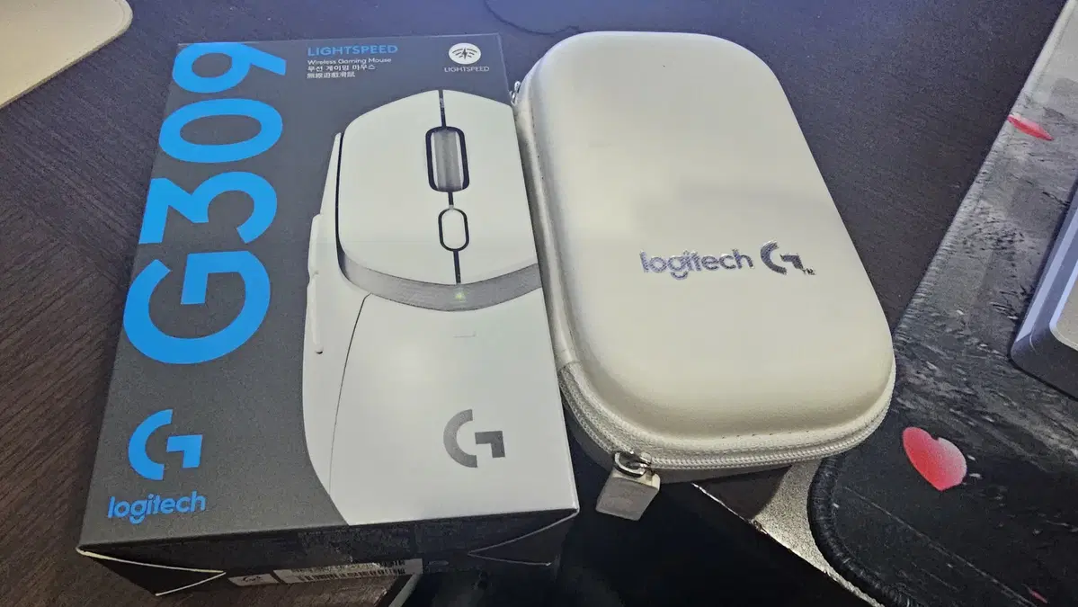 로지텍G G309 LIGHTSPEED 마우스