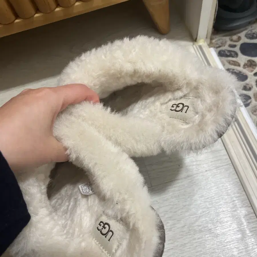 미국 어그 ugg 스커페트 디스케트 에스프레소 220 어그슬리퍼 1106