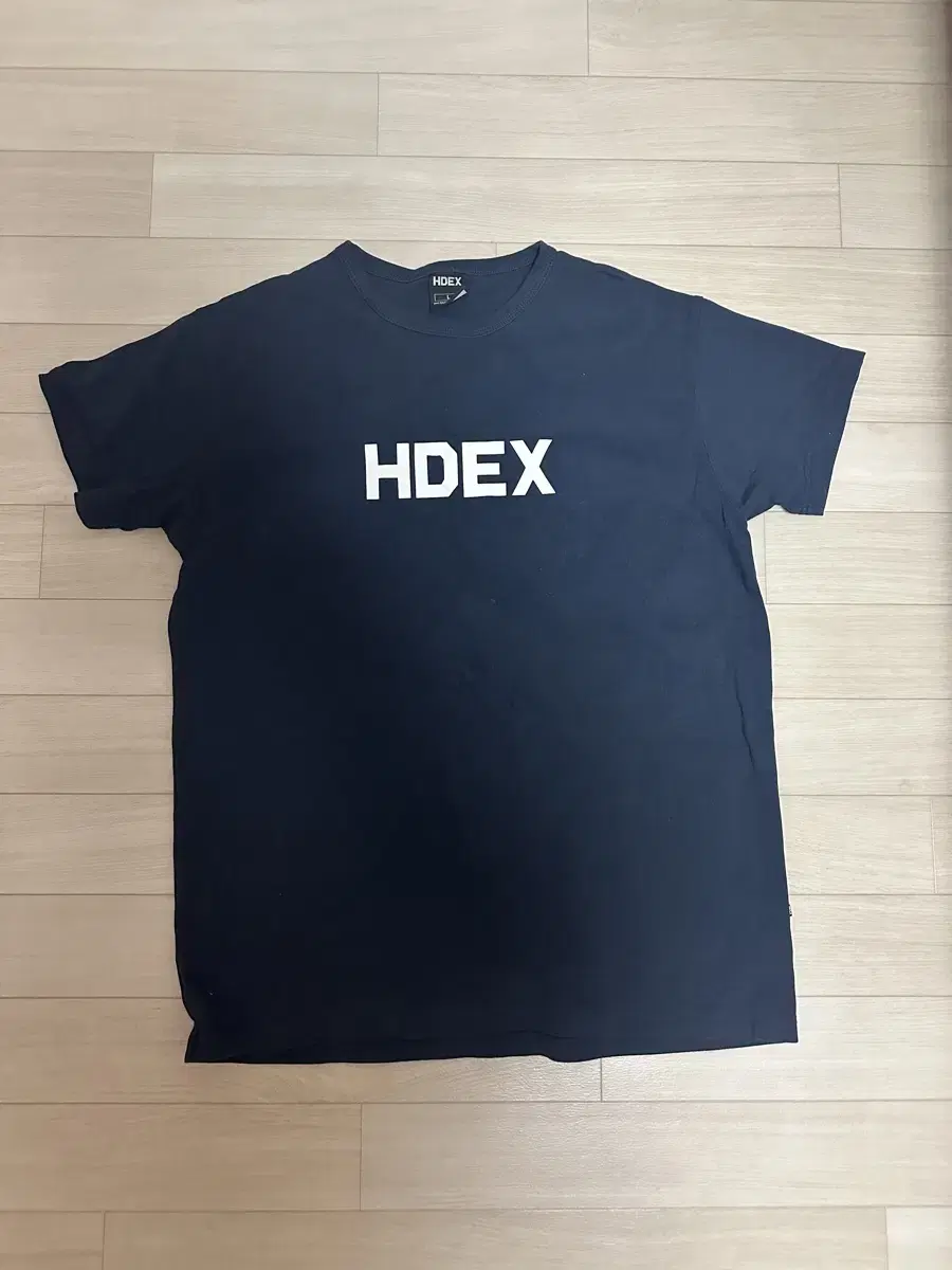 Hedx 반팔티 새상품 네이비