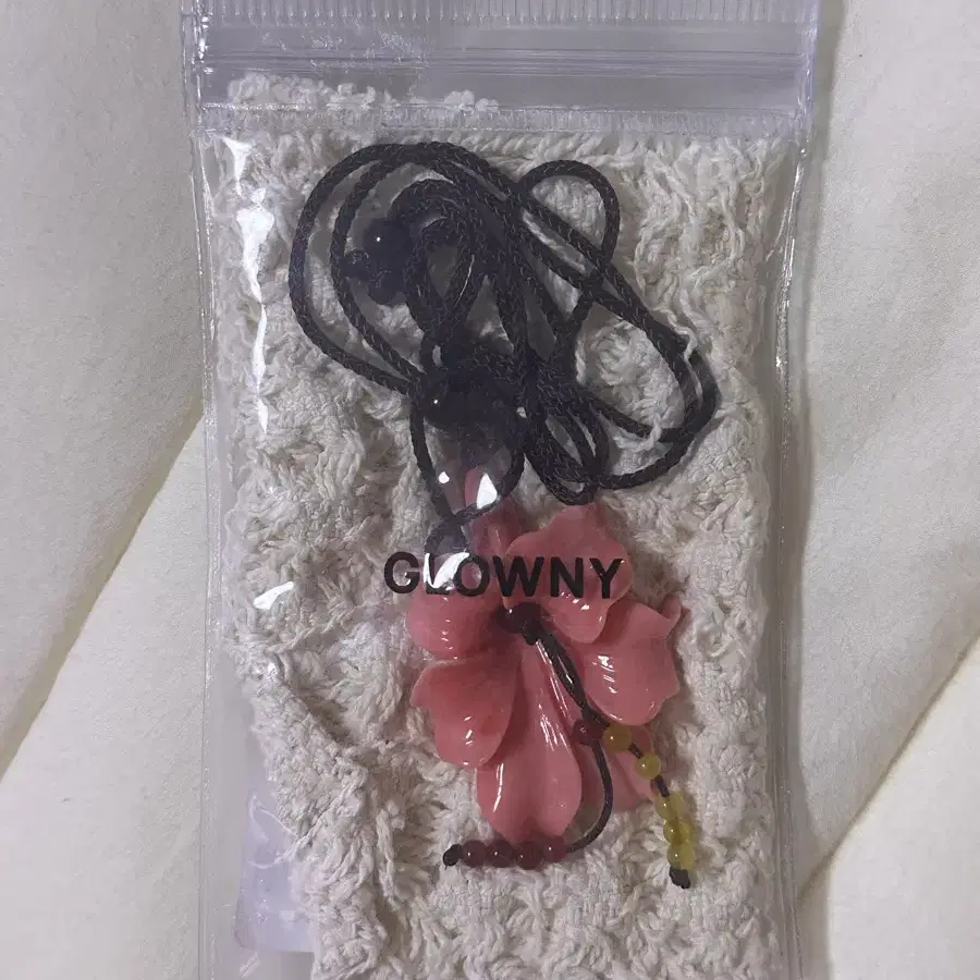 글로니 glowny FLORAL GEM NECKLACE 플로럴 젬 목걸이