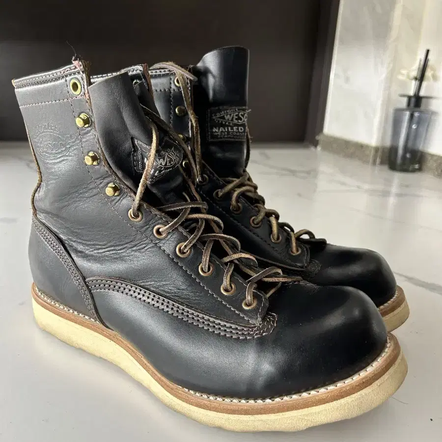 [9.5E, 275] WESCO 웨스코 100주년 Nailed Sole