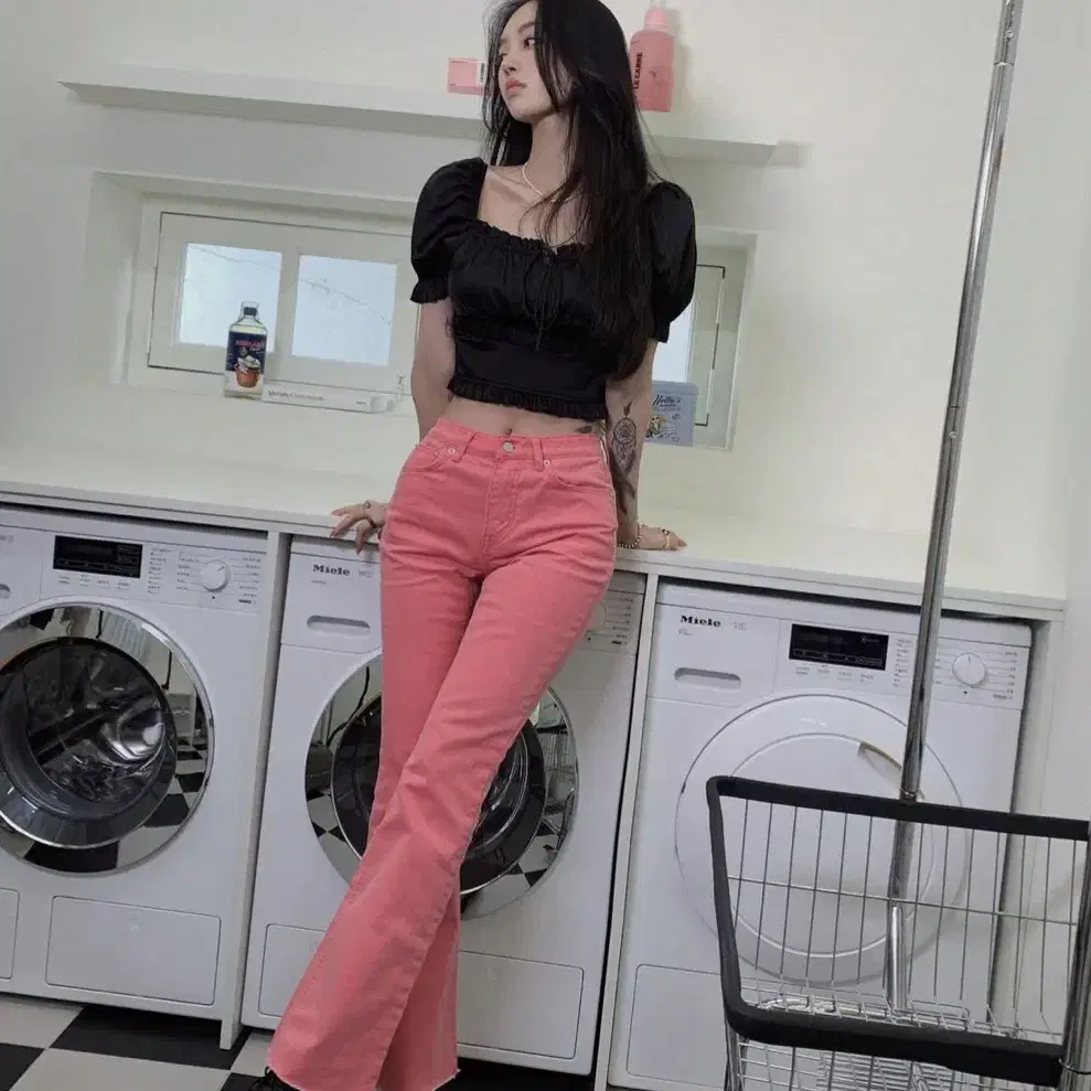 페일제이드 핑크 부츠컷 팬츠 Pink Washed Denim