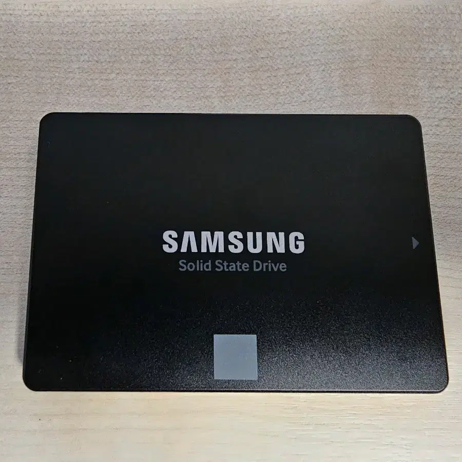 삼성 860 evo 500GB ssd 판매합니다